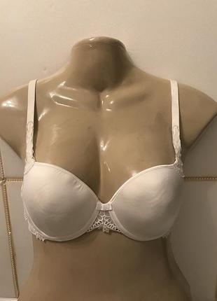 Бюстгальтер chantelle 65d