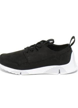 Р.28, 28.5,29, 30, 31, 32,  33.5  clarks кожаные кроссовки   оригинал