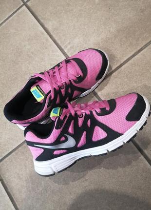 Кроссовки mags nike
