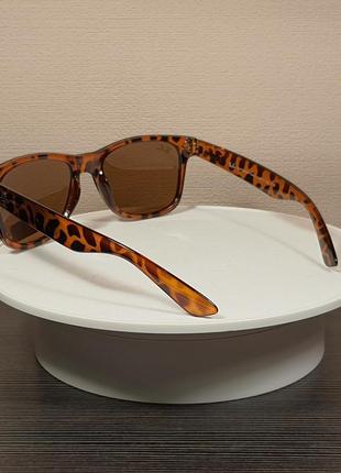 Солнцезащитные очки rb2140 wayfarer в тигровой оправе4 фото