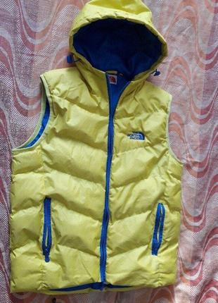Тёплая жилетка the north face2 фото