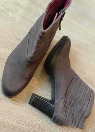 Ботинки натуральная кожа нубук tamaris3 фото