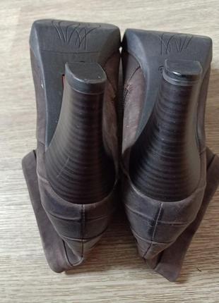 Ботинки натуральная кожа нубук tamaris10 фото