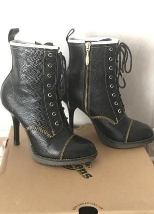 Ботиночки dr.martens р.37,5