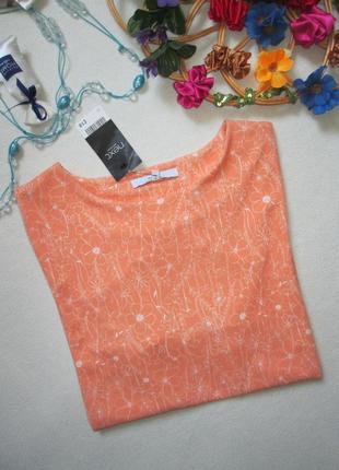 Красива персикова футболка блуза кофточка в ніжний квітковий принт next.5 фото