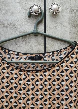 Новая оранжевая / черная блузка f&f с геометрическим принтом 🥰5 фото