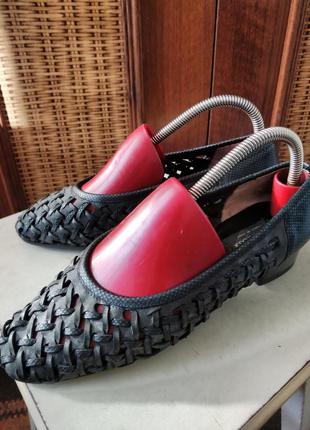 Кожаные итальянские туфельки на лето от известного бренда.2 фото