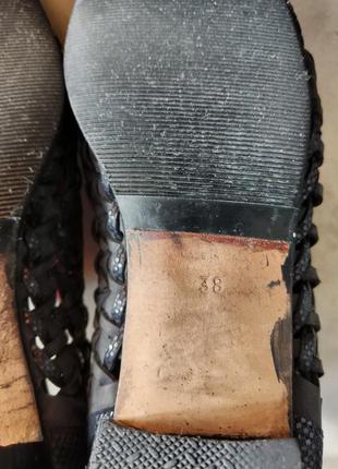 Кожаные итальянские туфельки на лето от известного бренда.7 фото