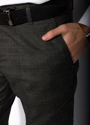 Мужские брюки классического покроя