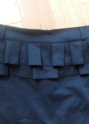 Черная юбка карандаш с драпировкой3 фото