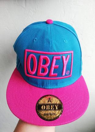 Стильна кепка obey1 фото