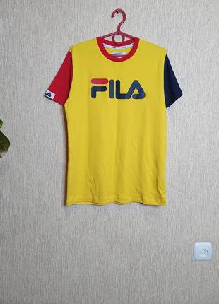 Яскрава, стильна футболка fila, оригінал