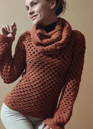 Вязаный свитер терракотового, кирпичного цвета10 фото