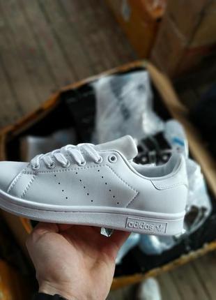 Шикарные женские кроссовки adidas stan smith triple white 🌹🌈😍 стильний львів смит суперстар gazelle4 фото