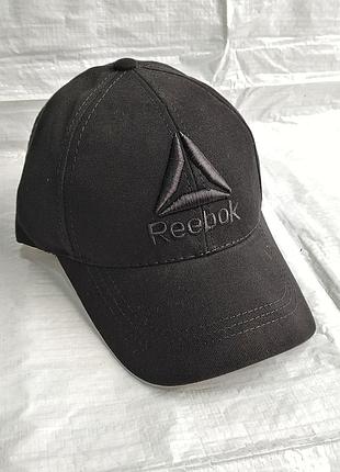 Кепка бейсболка reebok