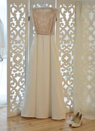 Очень красивое свадебное платье1 фото