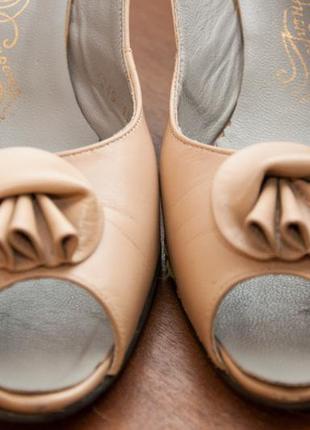 Чудесные кожаные женские туфли босоножки 37 р. винтаж в идеальном состоянии. ссср7 фото