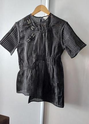 Асиметричная блуза с апликацией h&m