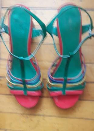 Босоніжки,amisu