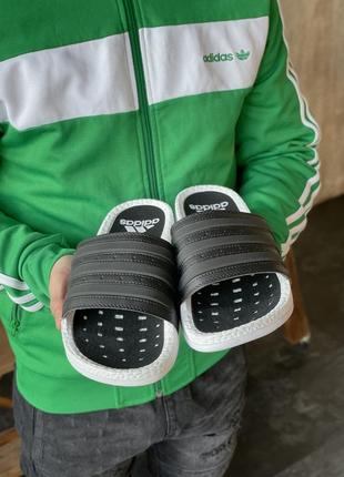Сланцы мужские adidas черные/белые (адидас, шлепки, шлепанцы, вьетнамки, тапочки, тапки)3 фото