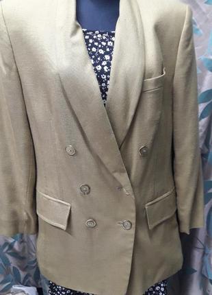 Стильный пиджак