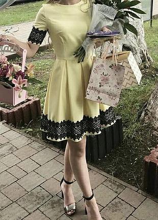 Платье женское