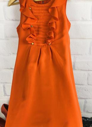 Плаття - сарафан яскравого кольору з рюшем прямого крою5 фото