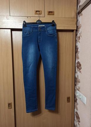 Джинсы 48
