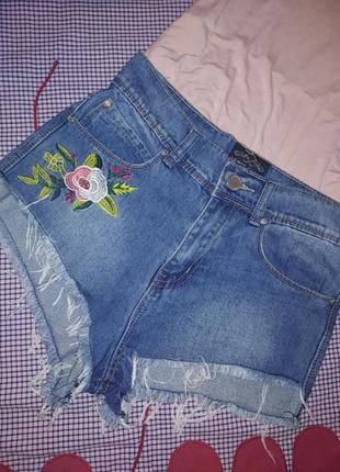 Шорты шорти джинсовые джинс з вишивкою  denim club