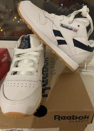 Кроссовки кожа  reebok 25 p.3 фото