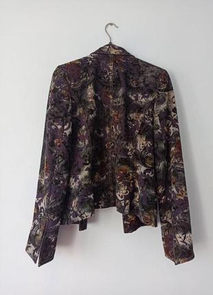 Костюм женский юбка и пиджак2 фото