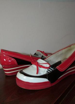 Чёрно-красно-белые туфельки2 фото