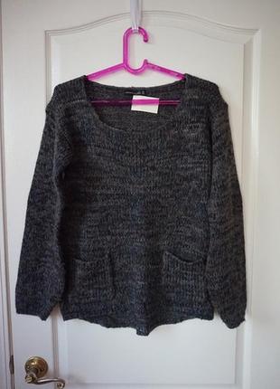 Милий теплий светр оверсайз