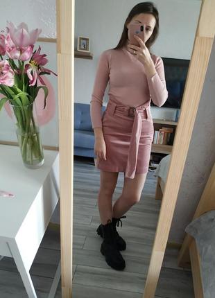 Розовая вельветовая юбка