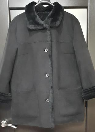 Чёрная базовая эко дублёнка большой размер оверсайз меховая куртка на пуговицах