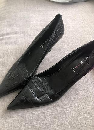Туфлі жіночі висота каблука