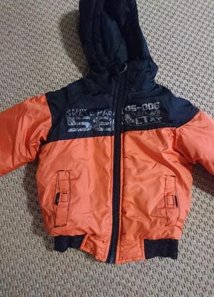 Куртка  тёплая на мальчика 92/98см 2-3 года