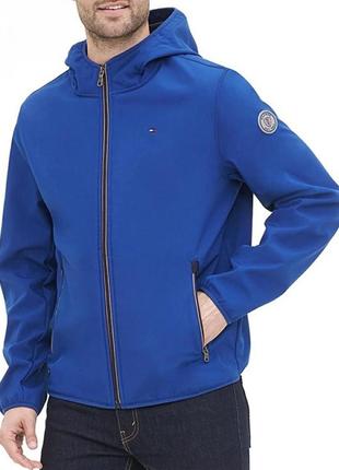 Куртка tommy hilfiger men's hooded soft shell jacket.