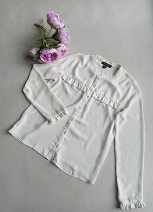 Белая рубашка с рюшами аtmosphere