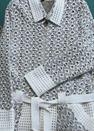 Дуже теплий кардиган в великому розмірі на зиму 54-56 розміру.