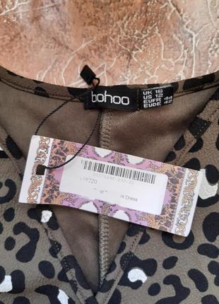 Платье на запах, асиметричное в леопардовый принт хаки boohoo10 фото