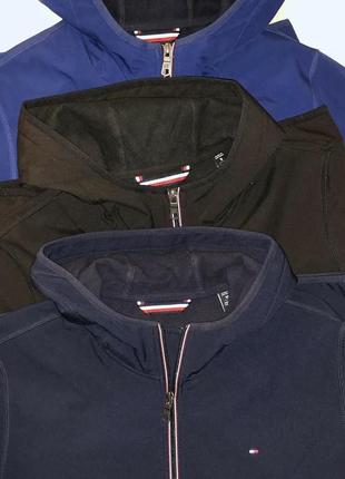 Куртка tommy hilfiger men's hooded soft shell jacket.2 фото