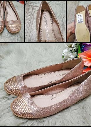 Продам туфлі