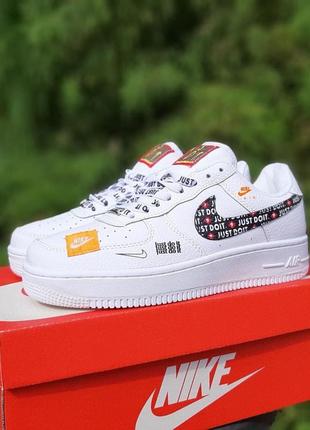 Кроссовки женские nike air force 1 x off-white low just do it pack (белые с нашивками)3 фото