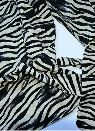 Блуза с принятом зебры2 фото