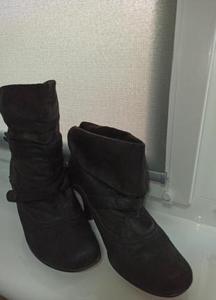 Чорні черевики alias ботильйони розмір 37 текстиль