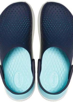 Мужские кроксы сабо crocs literide clog navy almost white3 фото