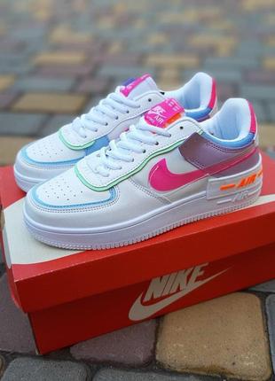 Женские кроссовки nike air force 1 shadow белые с малиновым6 фото