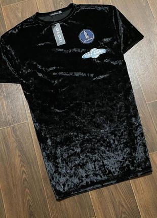 Жіноче оксамитове плаття-футболка від kira cosmic від бренду boohoo розмір 8 uk2 фото