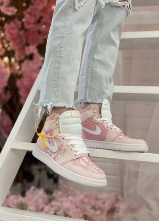 Нереально милые женские высокие кроссовки nike air jordan 1 retro dior нежно-розовые